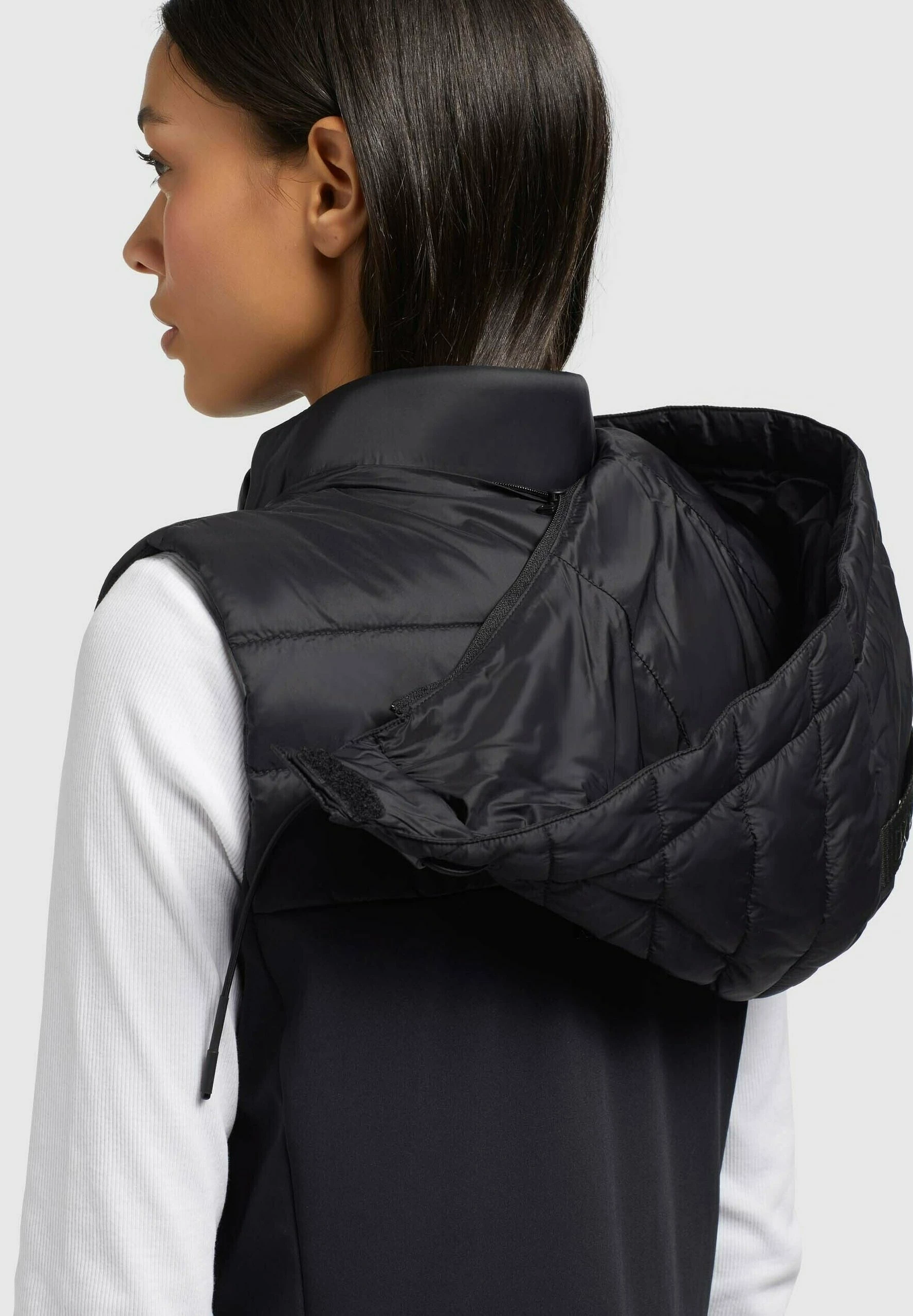 Khujo Fabia Matt - Chaleco - Schwarz 8 Khujo Fabia Matt - Chaleco - Schwarz - Imagen 6