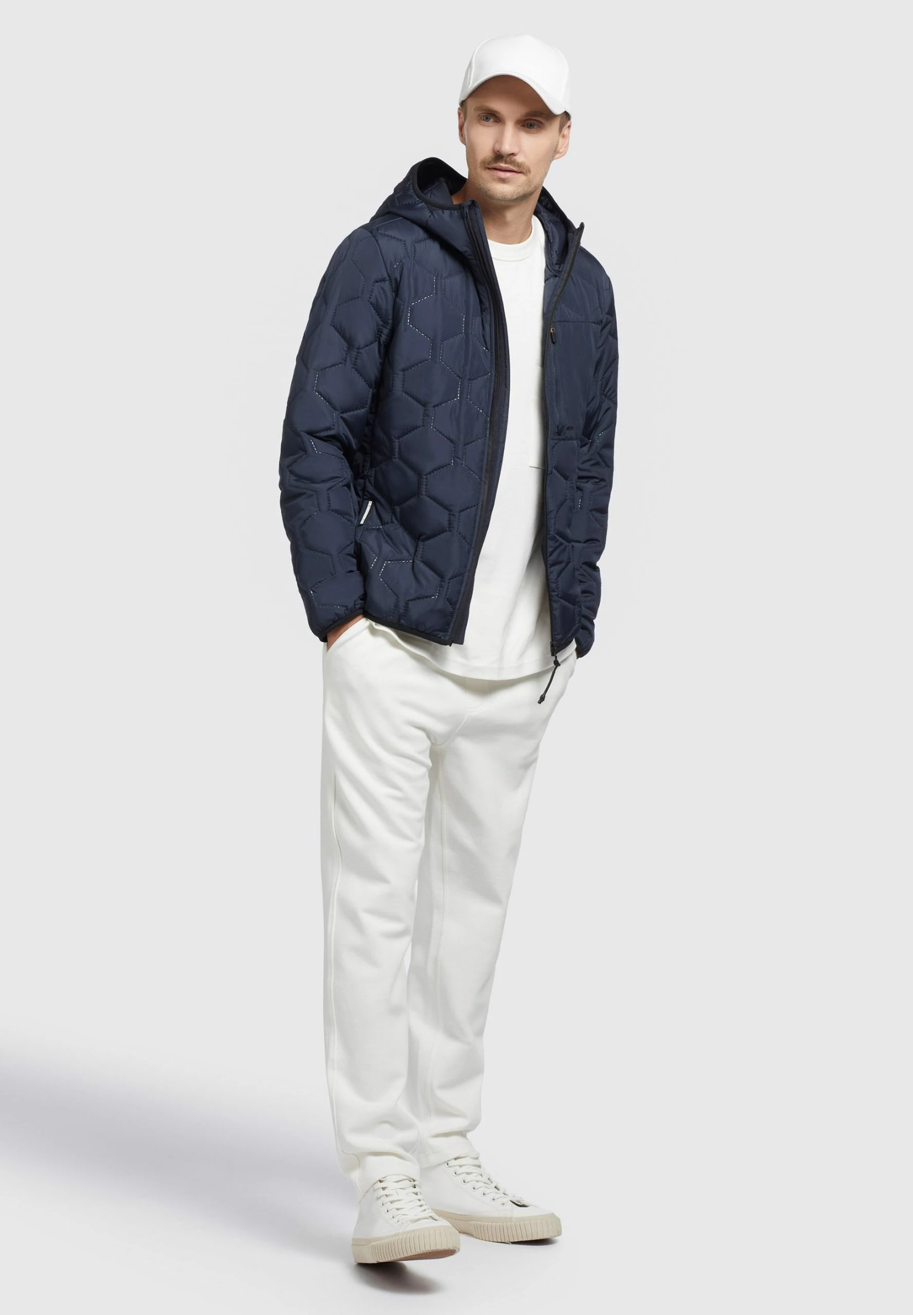 Khujo True - Chaqueta De Entretiempo Dunkelblau para Hombre - Estilo y Comodidad 6 Khujo True - Chaqueta De Entretiempo Dunkelblau para Hombre - Estilo y Comodidad - Imagen 4