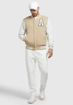 Khujo Ventas -Khujo Ventas 83eac4c2d9d64bc7875eeec7babc3656