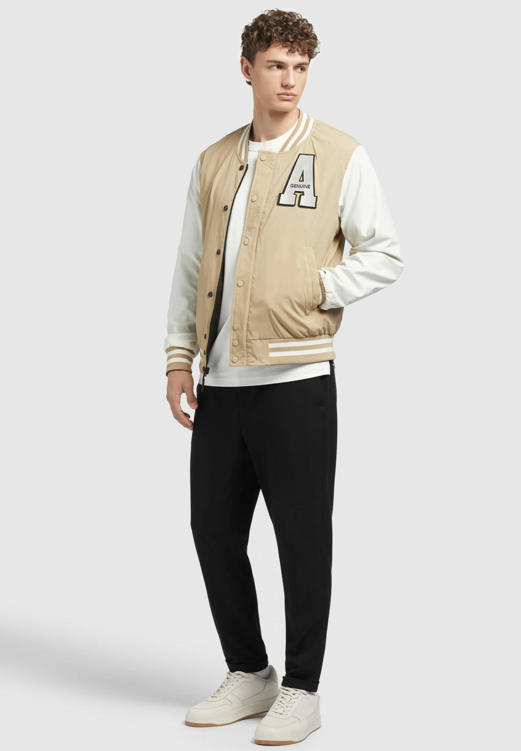 Khujo Velo - Chaqueta Bomber para Hombre - Negro y Beige 8 Khujo Velo - Chaqueta Bomber para Hombre - Negro y Beige - Imagen 6