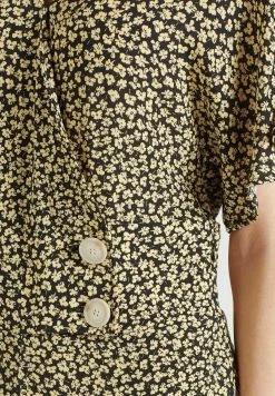 Khujo Borgia - Mono - Schwarz-Gelb Geblümt | Ropa Mujer | Estilo Único 17 Khujo Borgia - Mono - Schwarz-Gelb Geblümt | Ropa Mujer | Estilo Único -Khujo Ventas af379724558d423ab9f19f8031bf325d